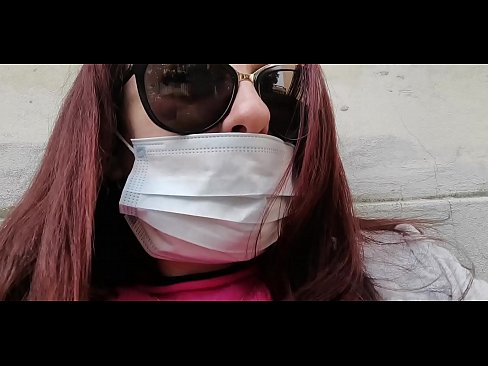 ❤️ Nicoletta hefnir sín á nágranna sínum og pissar í bílskúrinn hans (sérstök Covid19 ítalsk sóttkví) ❤❌ Gæðaklám á klám is.naughtyhentai.ru ❌