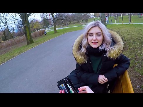 ❤️ Gleypir heitt ásamt ókunnugra fyrir peninga - blástur í garðinum eftir Evu Elfie ❤❌ Gæðaklám á klám is.naughtyhentai.ru ❌